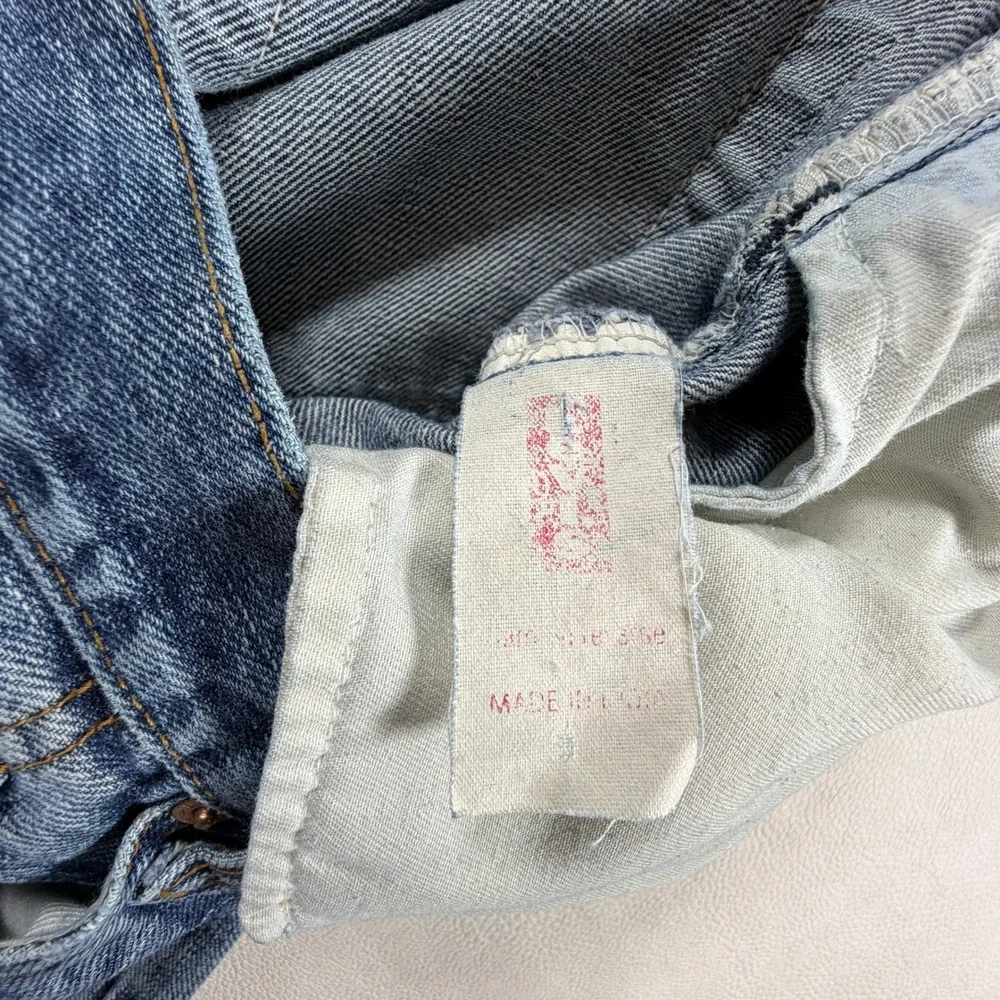 Vintage Levis 511 Slim Fit Jeans Mens 32x34 Blue Denim Straight Leg Cotton